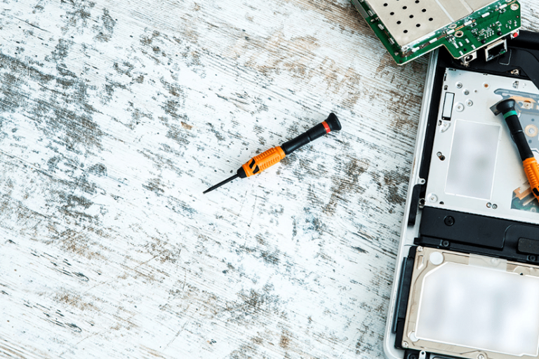 SOL-EDU-LATINOS-tecnologias-de-la-informacion-destacada