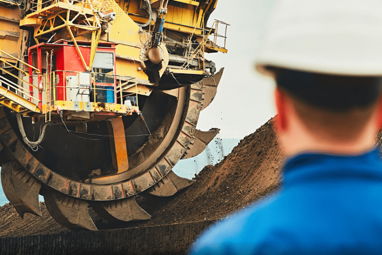 SOL-Edu-Latinos-ingenieria-minera-destacada