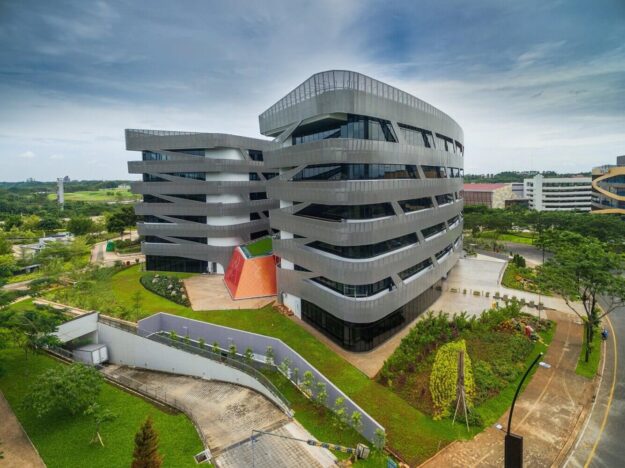 Monash-University-Indonesia-1335×1000