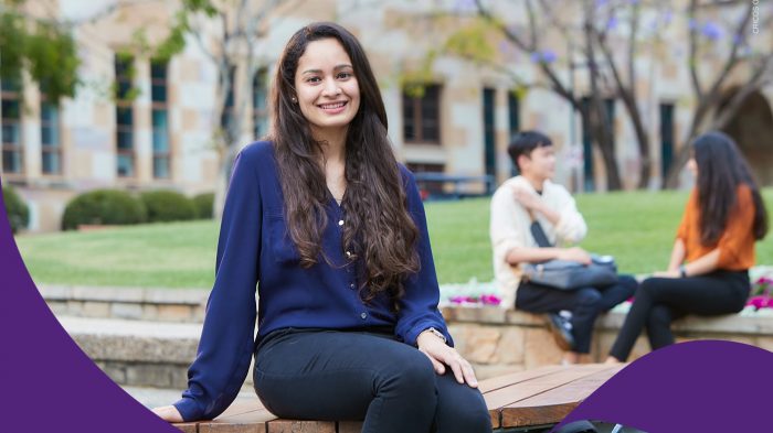 UQ-students-on-campus3-min