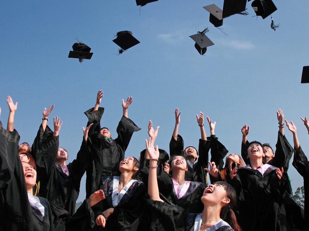 Học bổng 50,000 AUD từ Chính phủ Tây Úc | Chỉ 10 suất toàn cầu